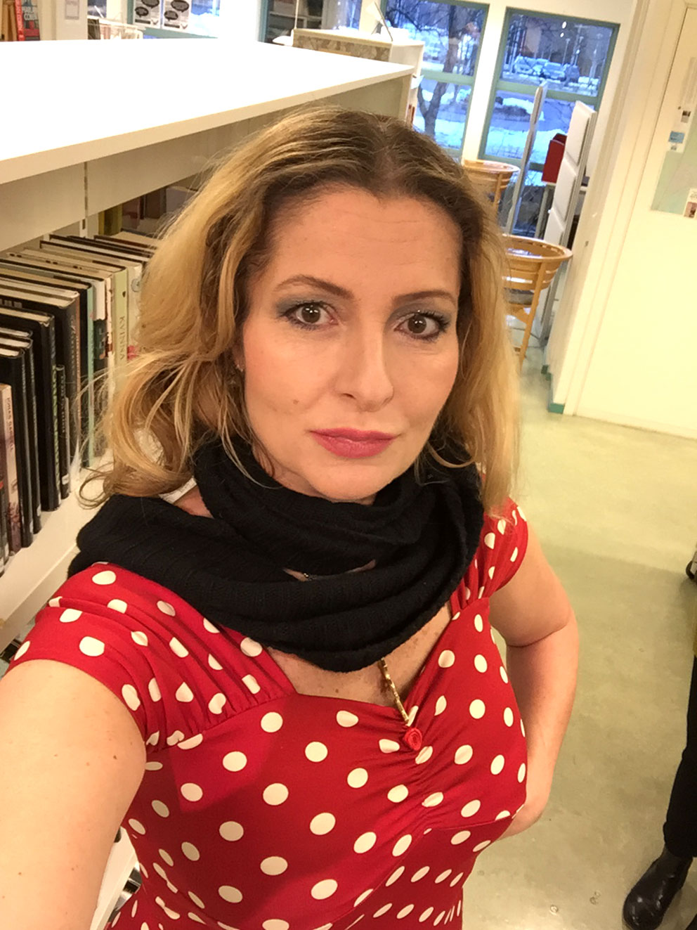 Katerina Janouch, Vaggeryds bibliotek 16 mars 2017. Foto: Katerina Janouch