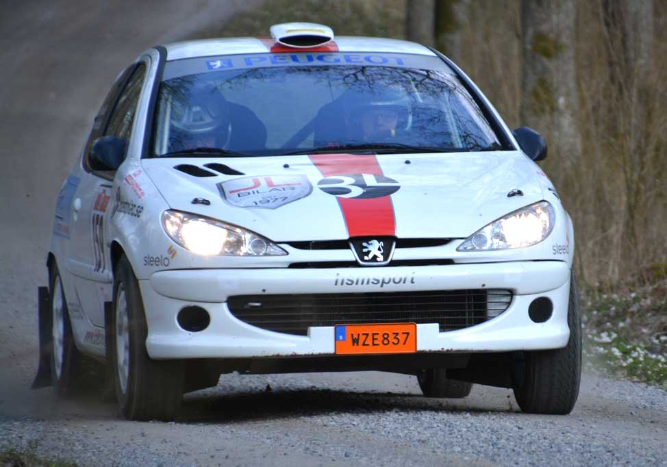 Håkan och Peter Ståhl på väg mot segern i Zabra Rallyt 2016. Foto: Pia Nilsson